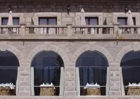 Real Restaurante El Linar Del Zaire Burgohondo